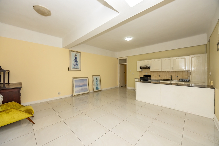 To Let 2 Bedroom Property for Rent in Rondebosch Western Cape